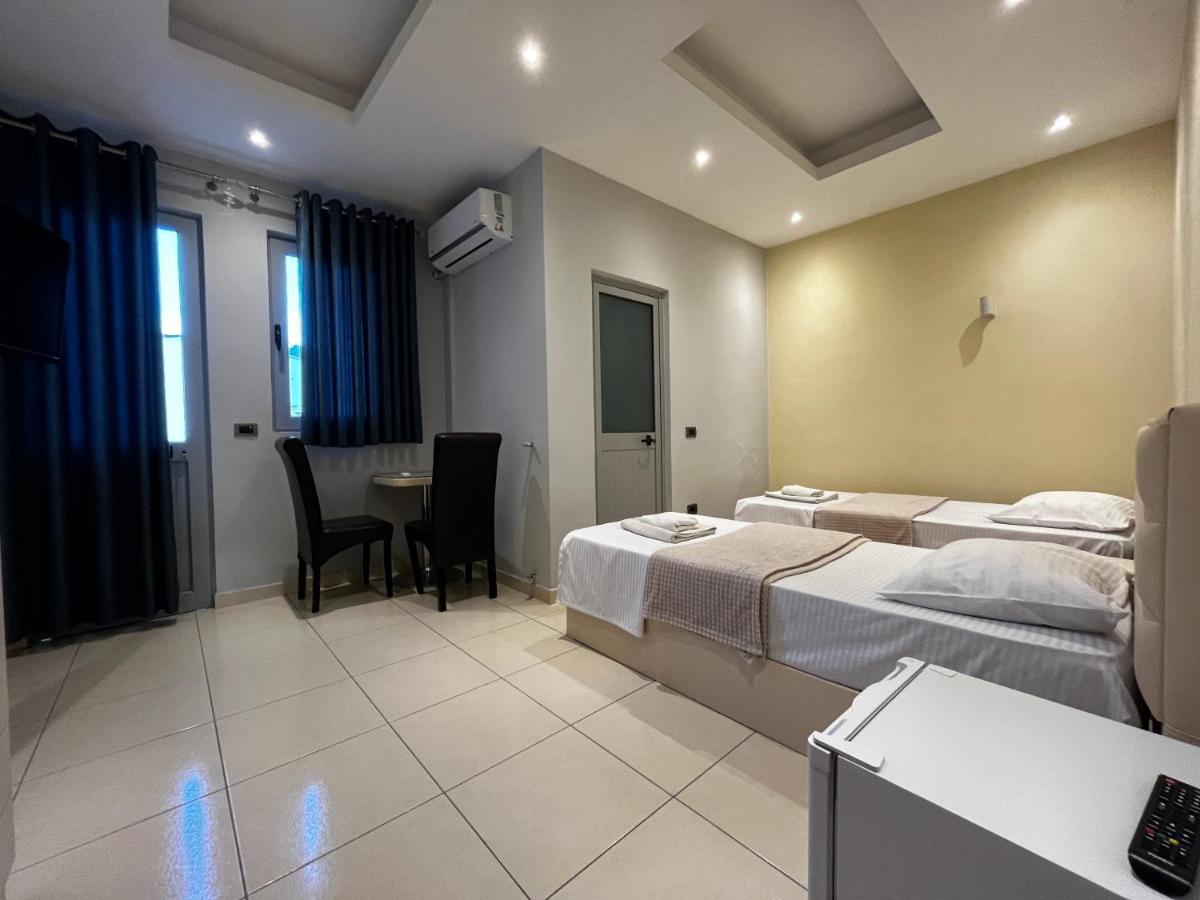 Hotel Sarda Deja's Ford Екстер'єр фото
