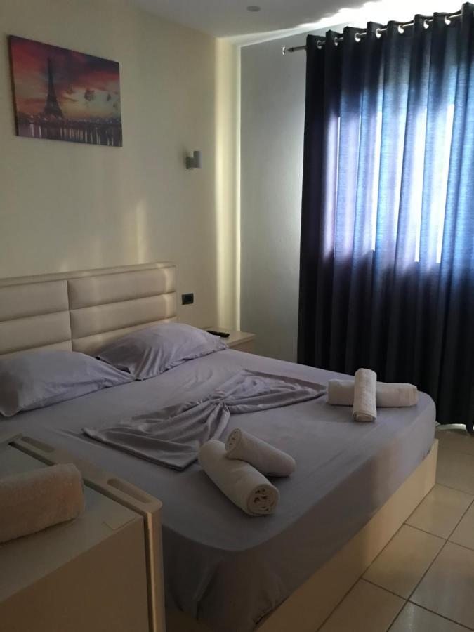 Hotel Sarda Deja's Ford Екстер'єр фото